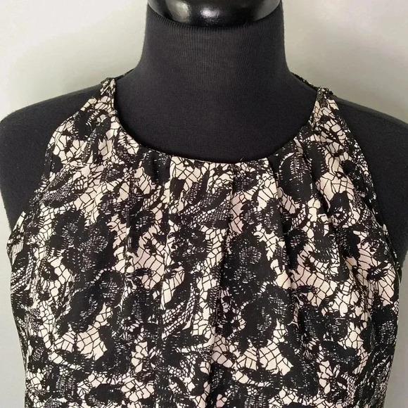 Violet & Claire | Tank Top Blouse - Picture 2 of 8